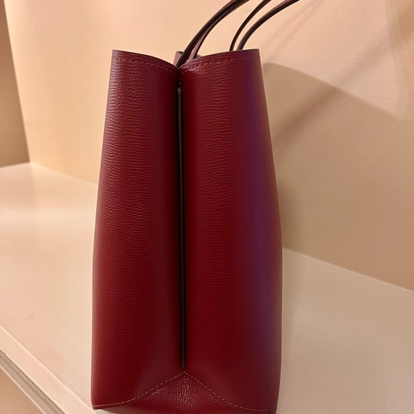 Kate Spade Tote Bag - Picture 2 of 7